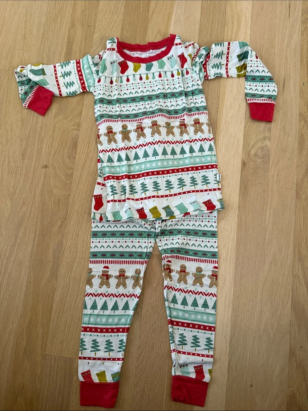 Little Sleepies Holiday Gingerbread Print Pajama Set - Red & Green Size 3